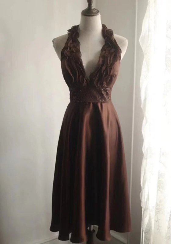 Brown halter neck fitted waist short ball gown R6797
