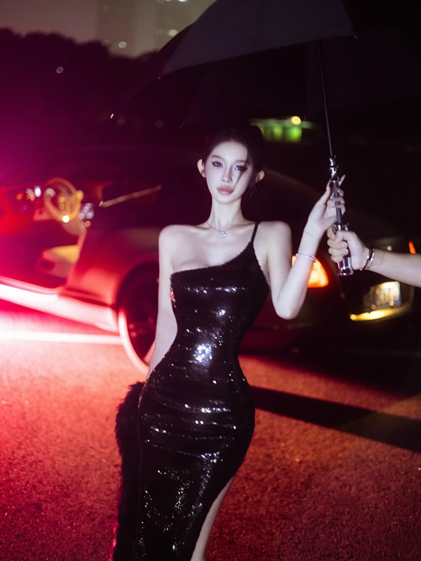 Black sequined one-shoulder halter-neck fitted sexy ball gown R7077