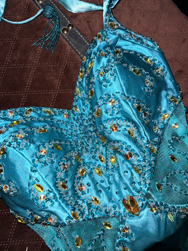 Blue halter-neck fitted long ball gown R7036