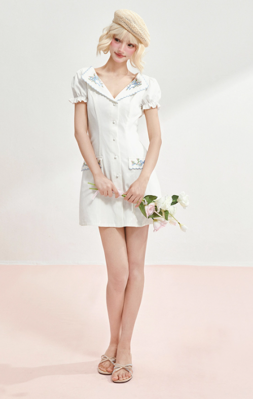 Short-sleeved summer dress V-neck Tencel cotton retro embroidery waist dress R5248