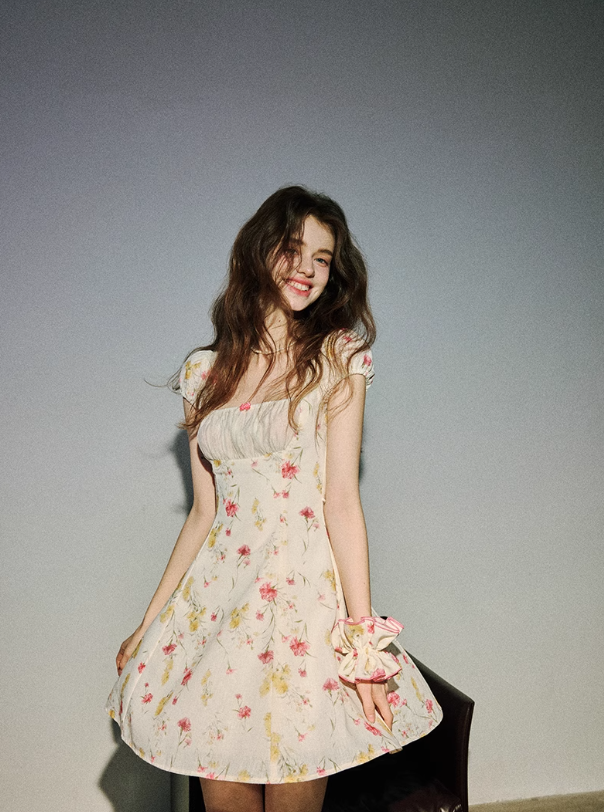 French short-sleeved dress short skirt summer petite short skirt floral princess dress female summer R3489