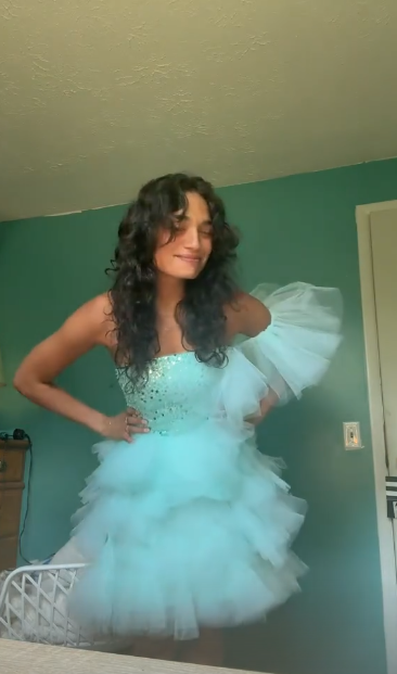 Green one-shoulder sequined waist slim sexy short skirt homecoming dress R5488