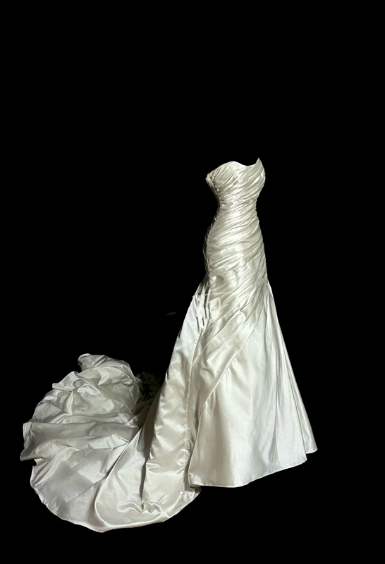 White strapless, fitted waist, pleated, full skirt, long ball gown R6639