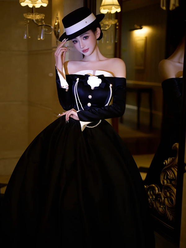 Black off-the-shoulder fitted long ball gown with a flared skirt and elegant silhouette R7079