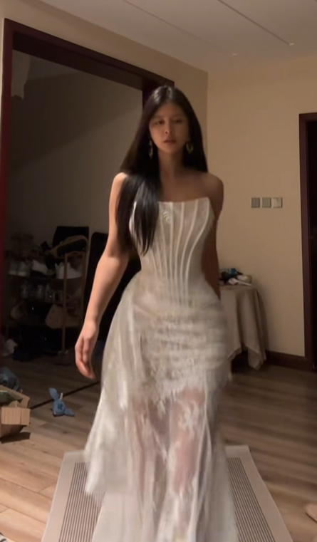 White Strapless Boned Waist-Cinched Fitted Sexy Prom Dress R7119