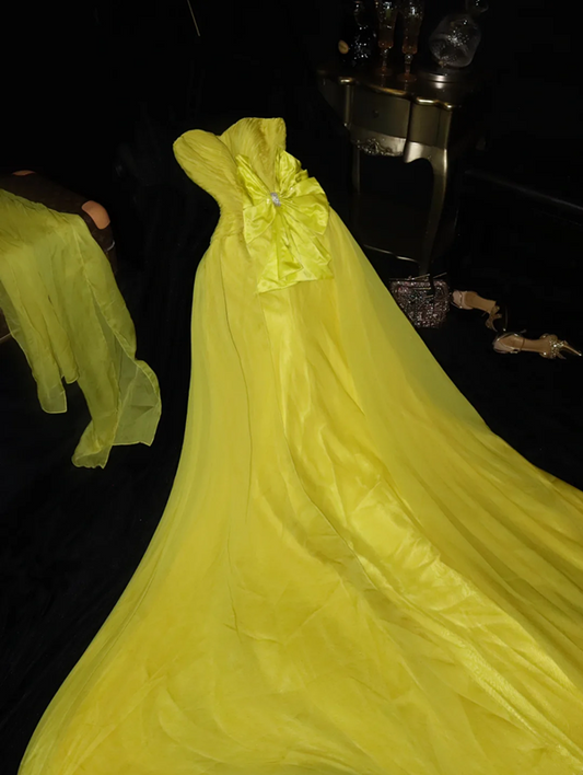 Yellow strapless fitted long ball gown R6959