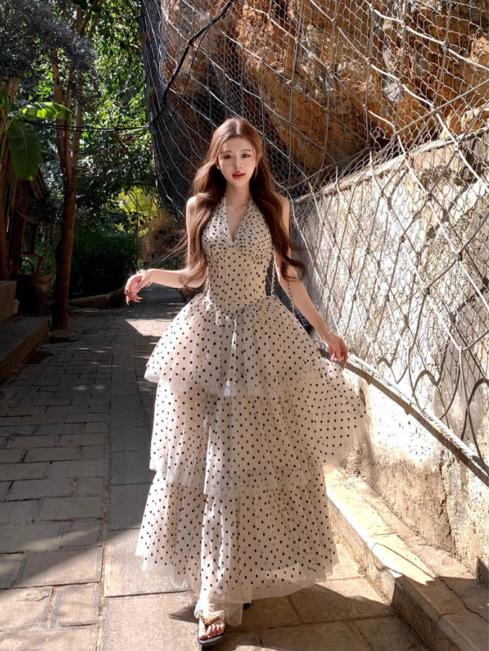 French style waist beautiful small skirt V-neck halter neck cake long skirt holiday polka dot dress R1751