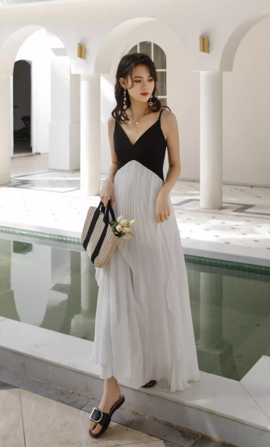 French black and white stitching suspender backless dress pleated skirt ruffled fairy long skirt R1591