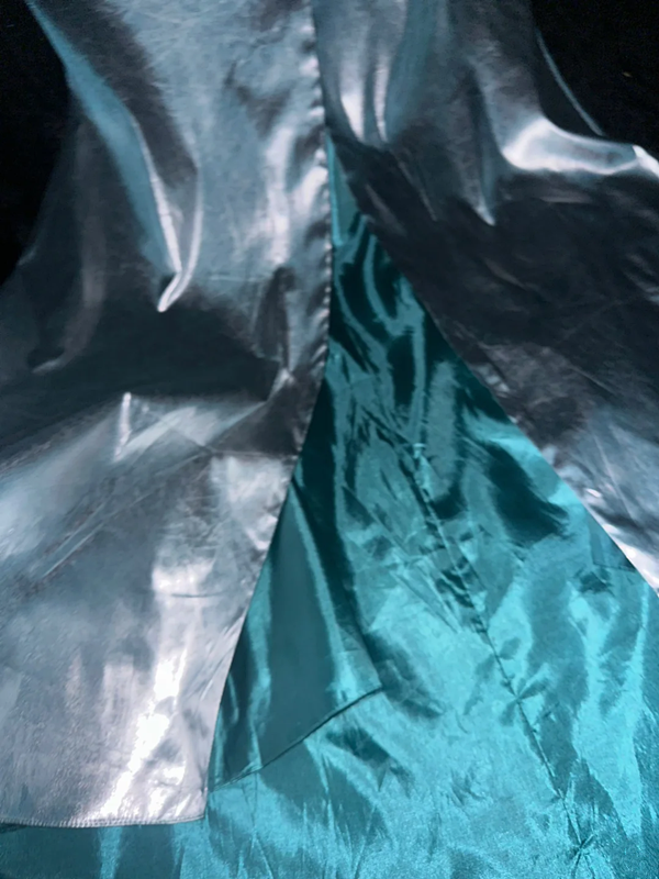 Silver halter neck, fitted waist, elegant long ball gown R6920