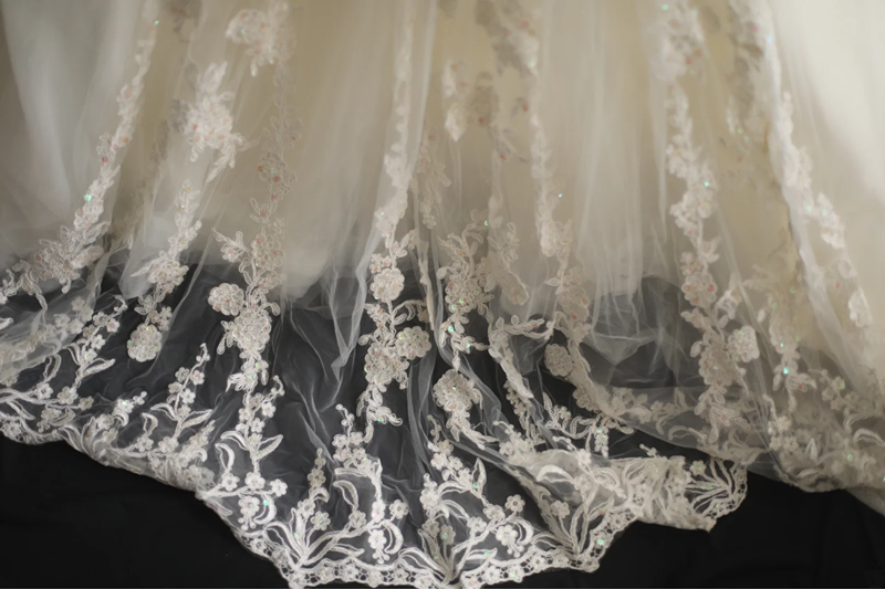 White strapless, fitted A-line tulle long ball gown/bridal dress R6760