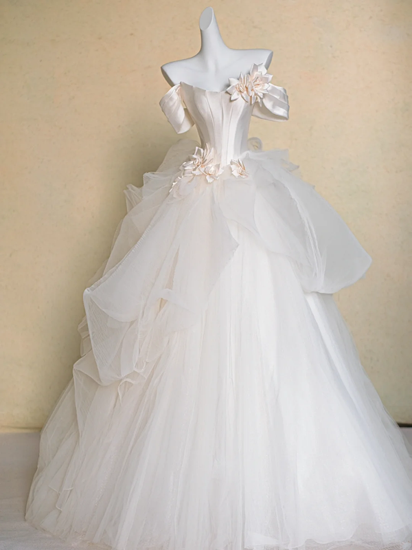 White strapless satin three-dimensional flower puffy tulle skirt long dress bridal gown R5727