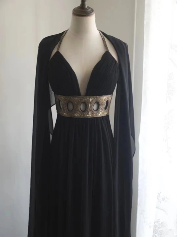Black halter-neck waist-cinching backless sexy long prom dress R7947