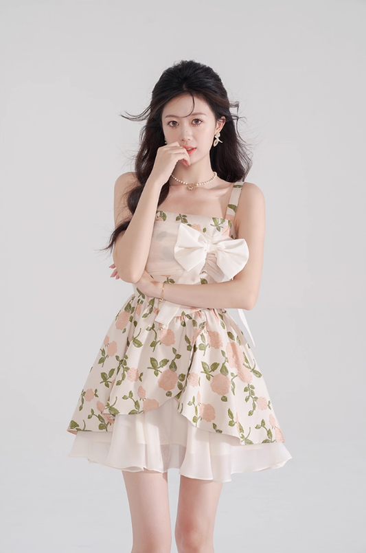 Apricot jacquard dress niche design suspender skirt summer new waist chiffon short skirt for women R4110