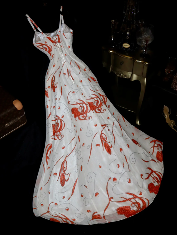 White halter-neck, fitted striped long ball gown, elegant and fairy-like style R6961