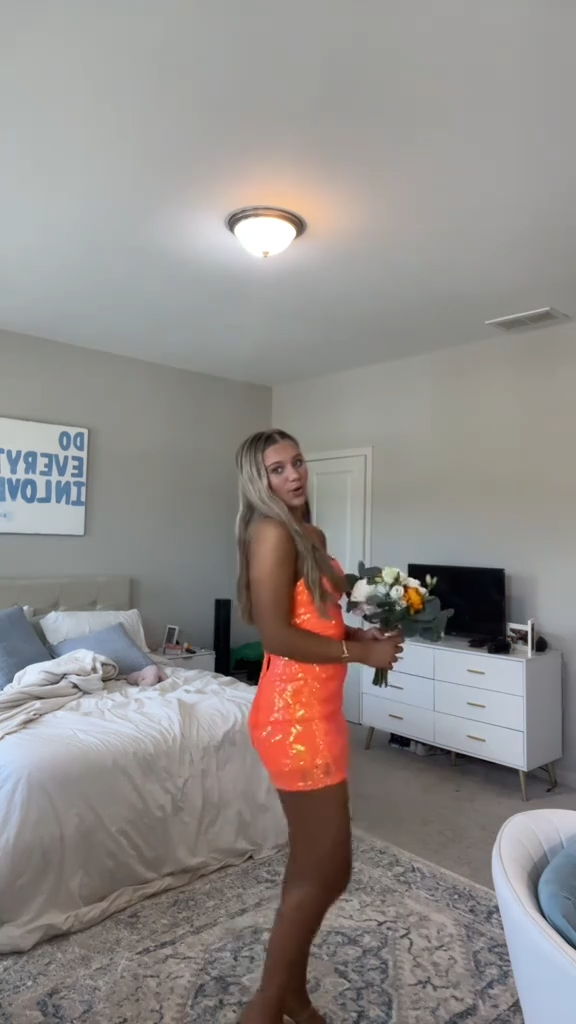 Orange halter neck sequined waist slim hip skirt homecoming dress R5610