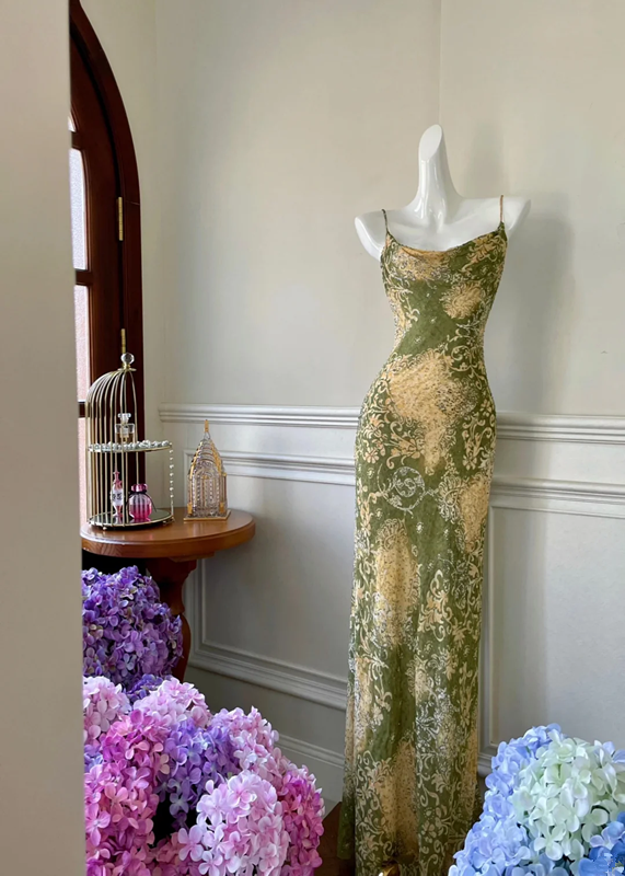 Retro green halter-neck printed fitted long ball gown R6880