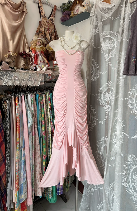 Pink strapless, fitted, pleated, bodycon fishtail gown, ball gown R6322
