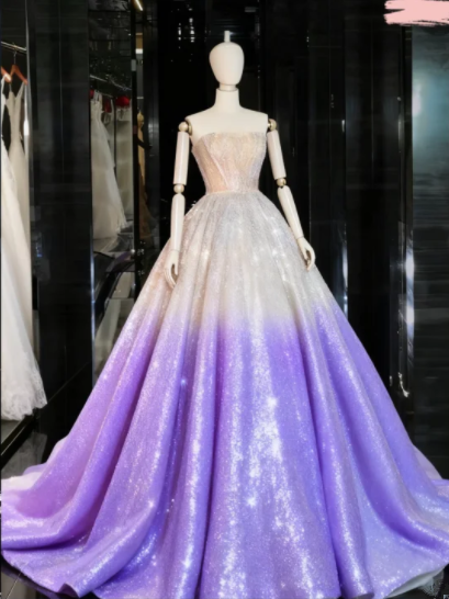 Color-Block Spaghetti-Strap Prom Dress with a Fitted Waist and Purple Puffy Skirt R6522