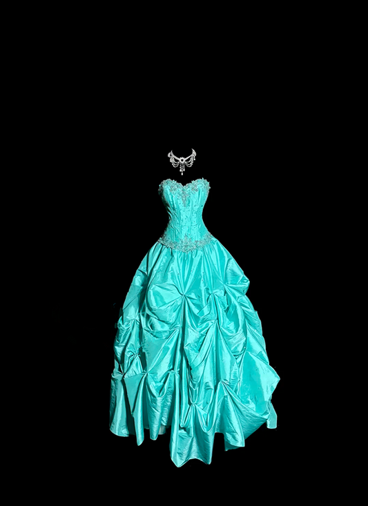 Lake blue strapless fitted waist princess ball gown with a full skirt R6642