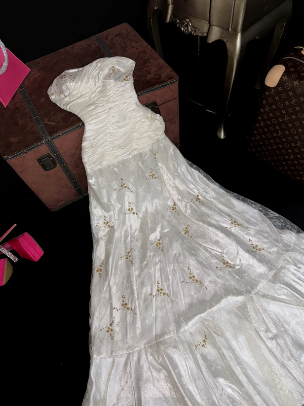 White strapless, fitted, long ball gown with pleats R7040