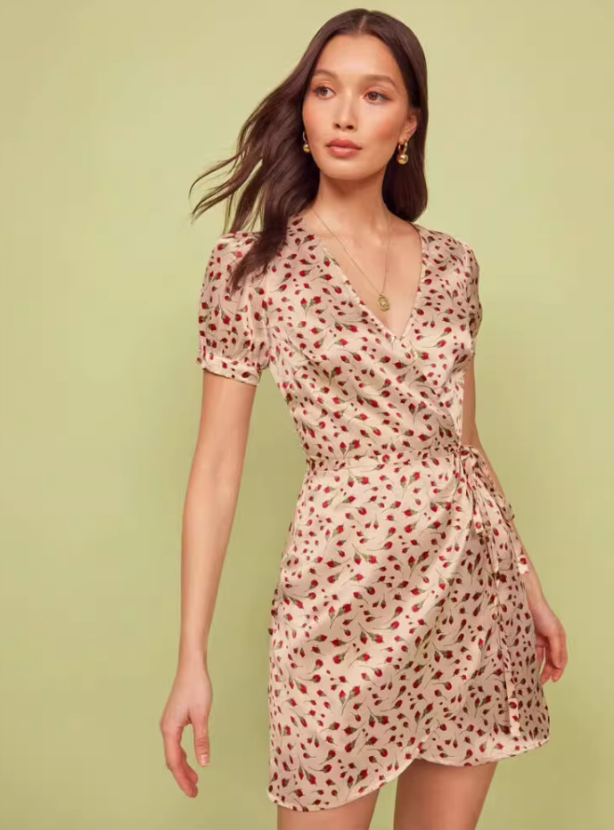 Dress V-neck French retro rose flower waist slim short skirt R2911