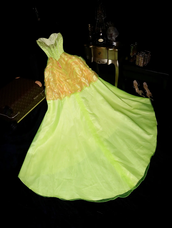 Light green strapless rhinestone high-waisted elegant fairy long ball gown R6962
