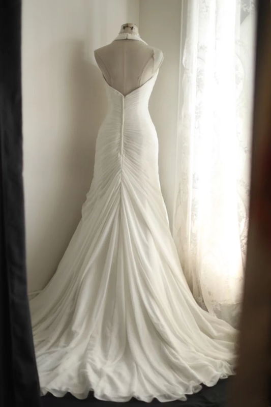 White fitted halter neck pleated sexy long ball gown R6802