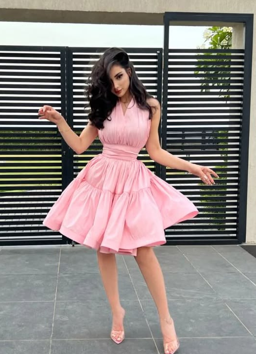 Minimalist Halter Puffy Women's Homecoming Dress Pink Corset Short Prom Dress Birthday Dress RS2741