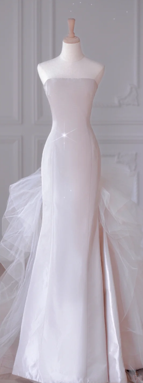 White Tube Top Fitted-Waist Slim-Fit Bodycon Long Bridal Gown R5922