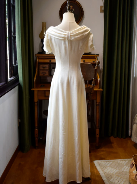 French Chic White A-Line Portrait Chiffon Maxi Prom Dress Summer Dress RS514
