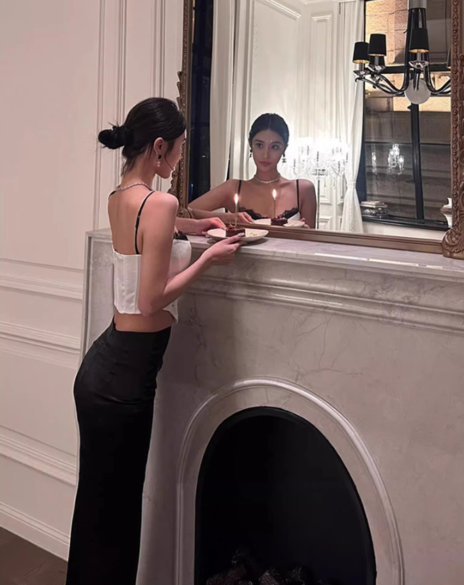 High-grade lace tube top women 2025 large size pleated hip-wrapped fishtail skirt suit R1096