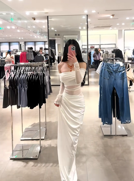 White off-the-shoulder fitted waist slimming hip-hugging sexy long ball gown R7910