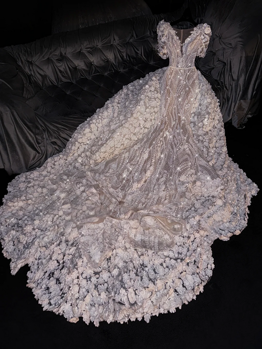 White lace floral sequined fitted long ball gown/bridal dress R8764