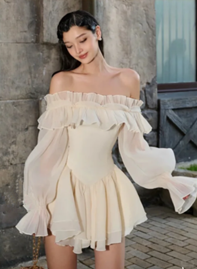 Apricot one-shoulder long-sleeved sexy waist slim fit gentle and cute short skirt homecoming dress R4426
