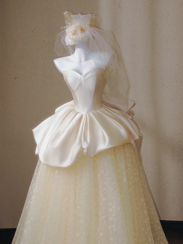 Champagne-colored strapless satin waisted puffy princess dress, prom dress R5653