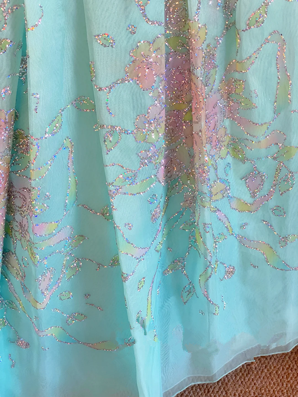 Light green, elegant, classic fitted waist, full skirt, ball gown, bridal gown R7220