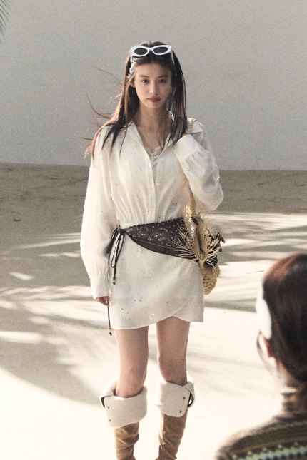 Western Style Off-White Eyelet Embroidered Shirt Dress with Waist Tie R9363