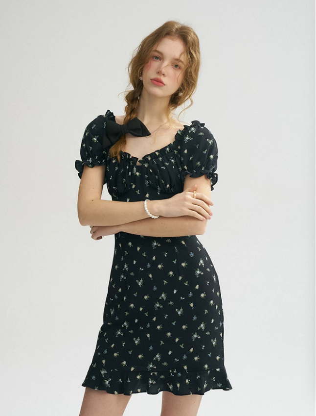 Black Floral Print Mini Dress Women With Puff Sleeves And Lace-Up Back R9477