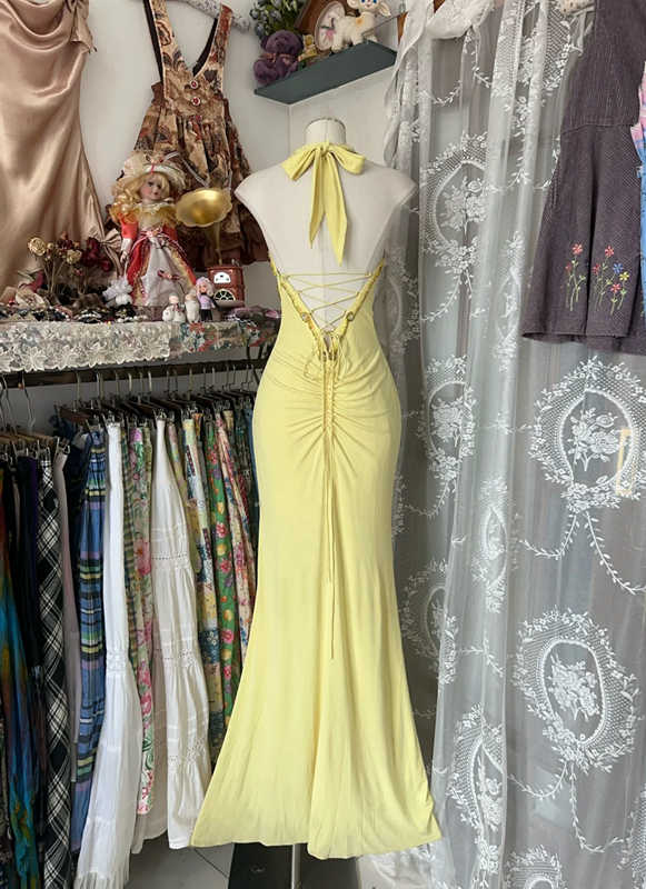 Yellow halter-neck fitted mermaid skirt ball gown R6368