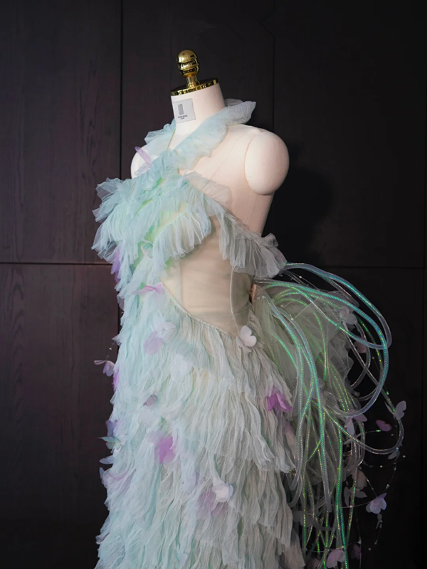 Light green halter neck fitted waist sexy long ball gown R8944