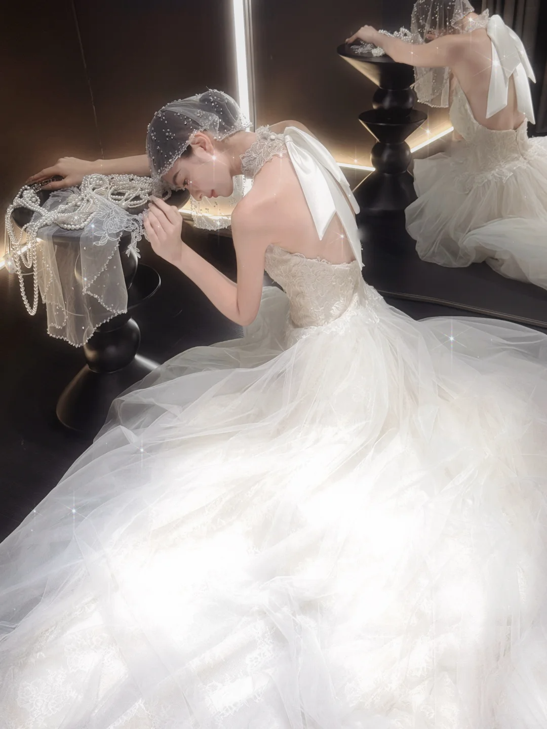 White lace elegant halter neck slim waist long dress bridal gown R6049