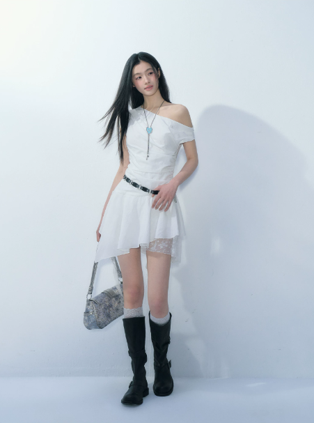 White Off-Shoulder Mini Dress Women Ruched Waist Asymmetrical Hem Dress R9354