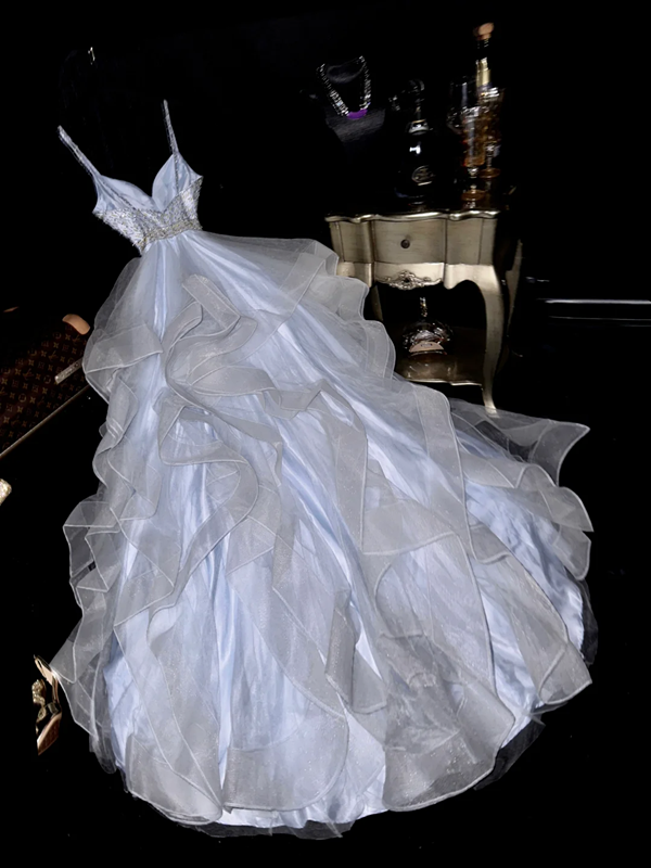 Light blue halter-neck rhinestone high-waisted elegant fairy long ball gown R6927