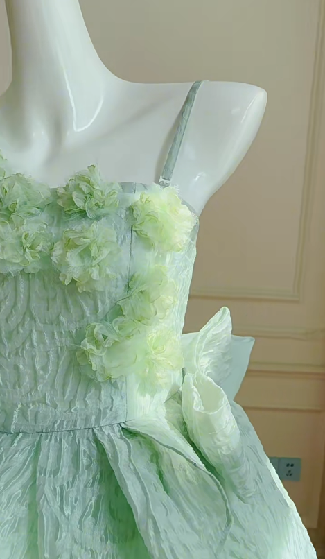 Green asymmetrical suspenders waist slim fit puffy princess skirt homecoming dress R5037