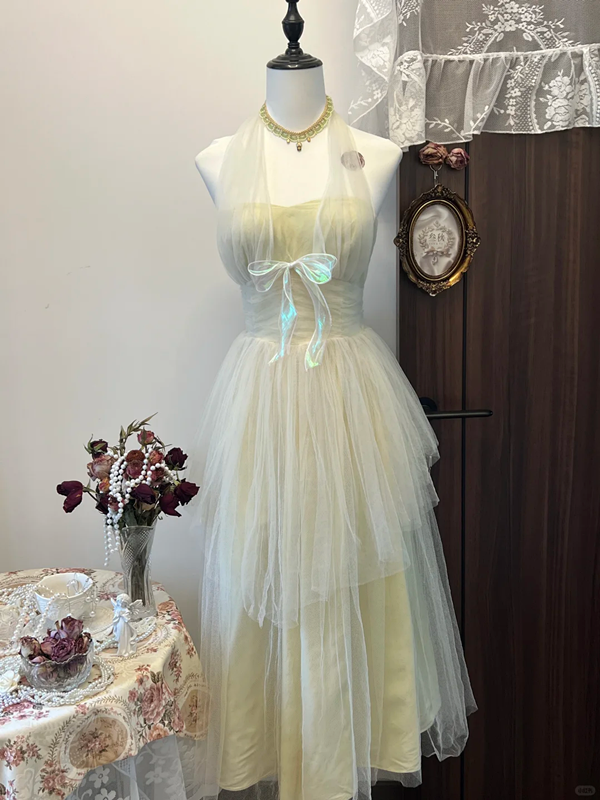 Light yellow halterneck waist slim-fitting layered tulle long dress for homecoming R4306