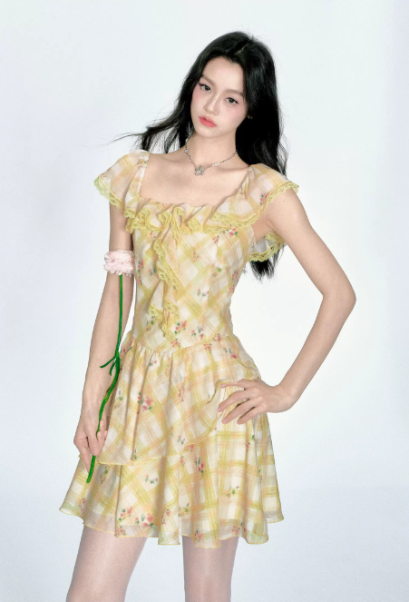 Yellow Plaid Floral Print Dress Women With Lace Ruffle Trim And Square Neck R9420
