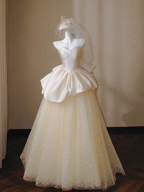 Champagne-colored strapless satin waisted puffy princess dress, prom dress R5653