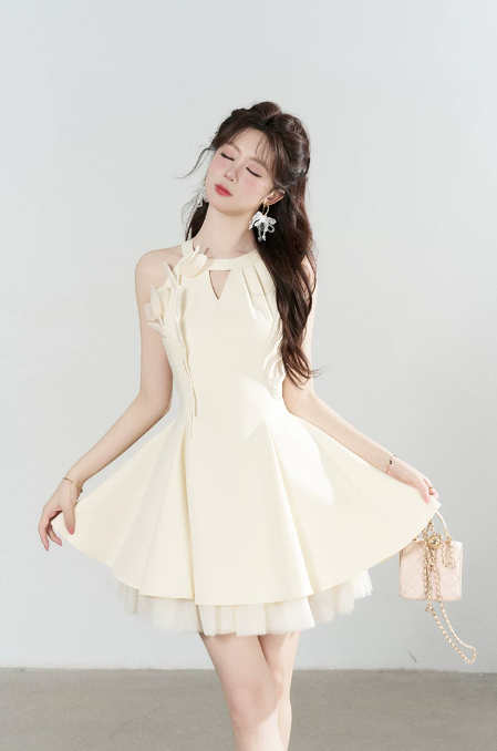 Women's White Halter Neck Mini Dress, Elegant 3D Flower Tiered Tulle Party Dress R9325