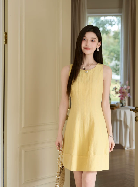 Soft Pastel Yellow Solid Sleeveless Tank Dress Elegant High Waist Flare Short Dress R9343