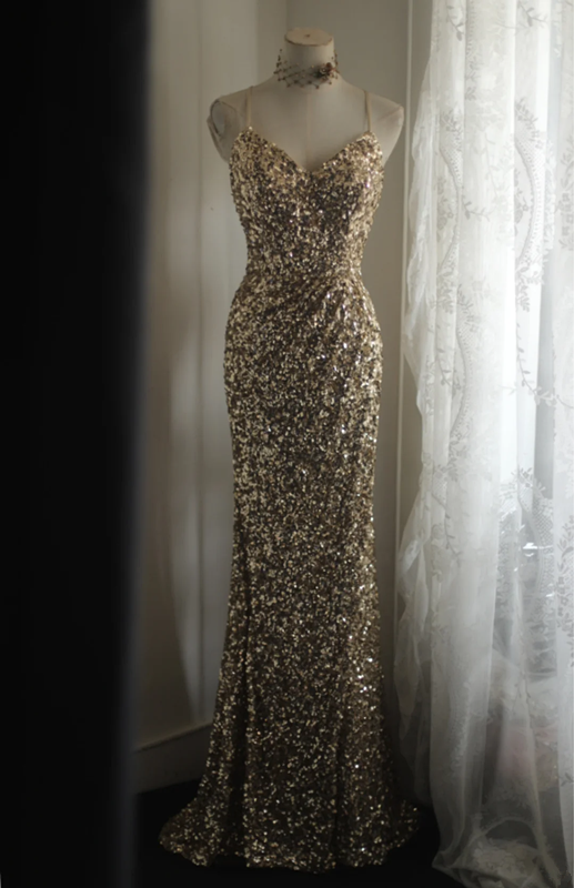 Gold sequined halter-neck fitted long ball gown R6807